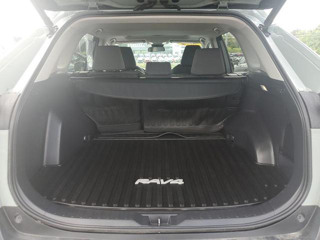 Photo of 2022 06x3 Toyota RAV4