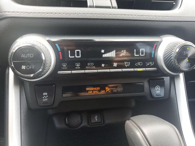 Photo of 2022 06x3 Toyota RAV4
