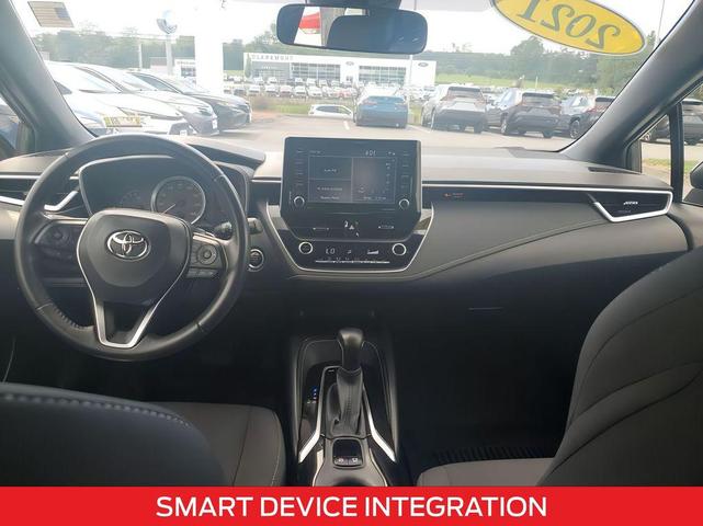 Photo of 2021 Gray Toyota Corolla