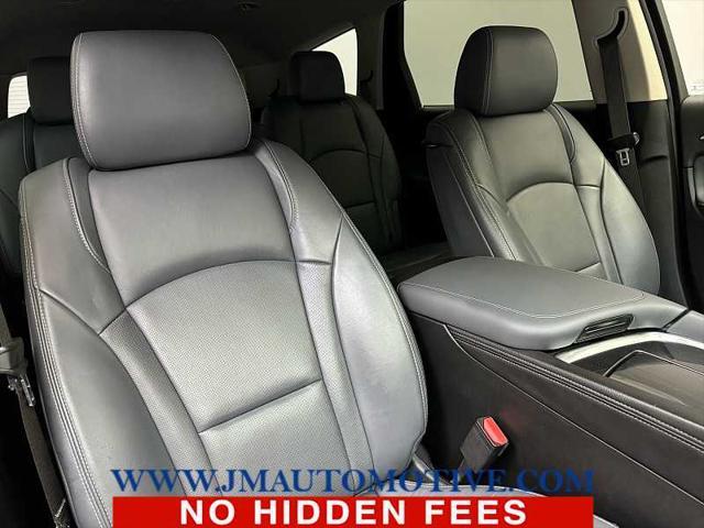 Photo of 2021 Summit White Buick Enclave