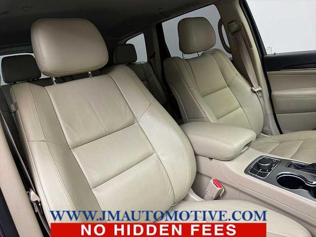Photo of 2018 Velvet Red Pearlcoat Jeep Grand Cherokee