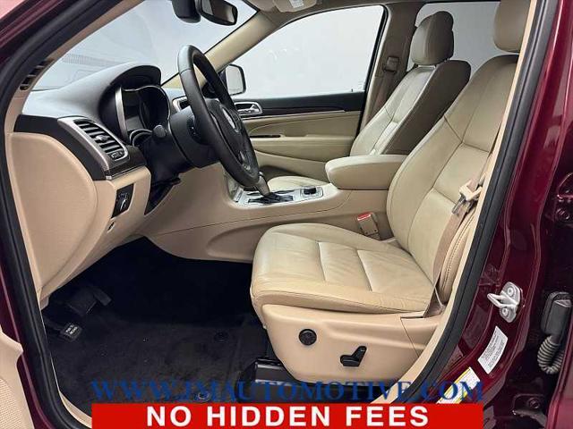 Photo of 2018 Velvet Red Pearlcoat Jeep Grand Cherokee