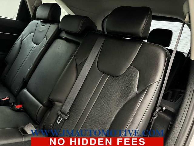 Photo of 2022 Wolf Gray Kia Sorento