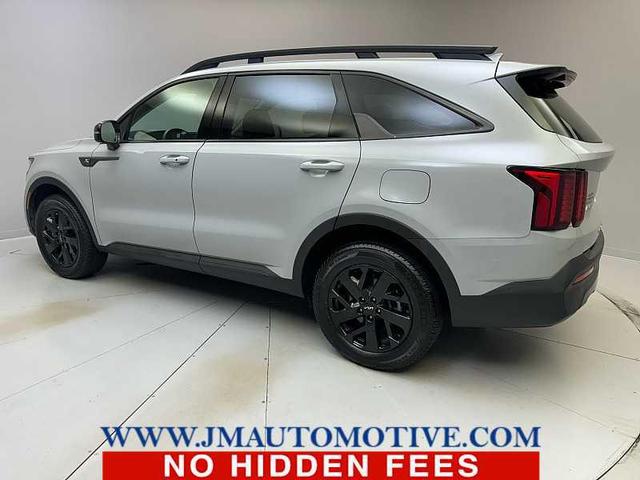 Photo of 2022 Wolf Gray Kia Sorento