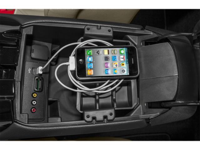 Photo of 2015 MAGNETIC METALLIC Ford Fusion Hybrid