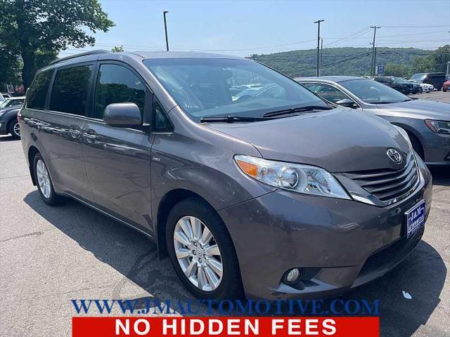 2017 Toyota Sienna