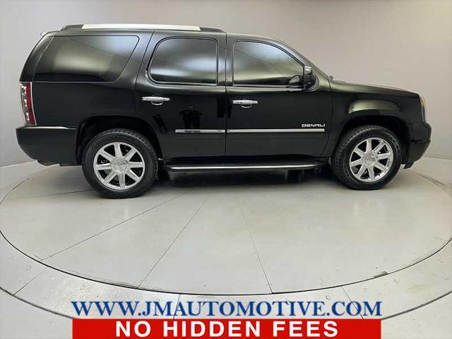 Photo of 2012 Onyx Black GMC Yukon