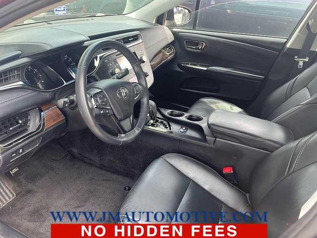Photo of 2014 Ooh La La Rouge Mica Toyota Avalon