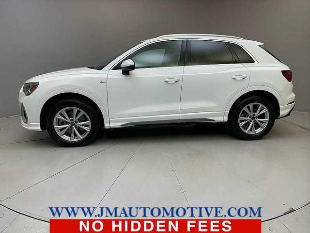 Photo of 2024 Arkona White Audi Q3