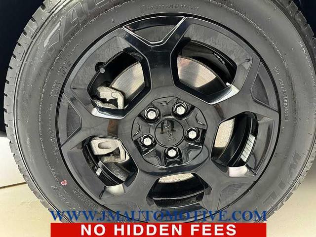 Photo of 2024 Bright White Clearcoat Jeep Compass
