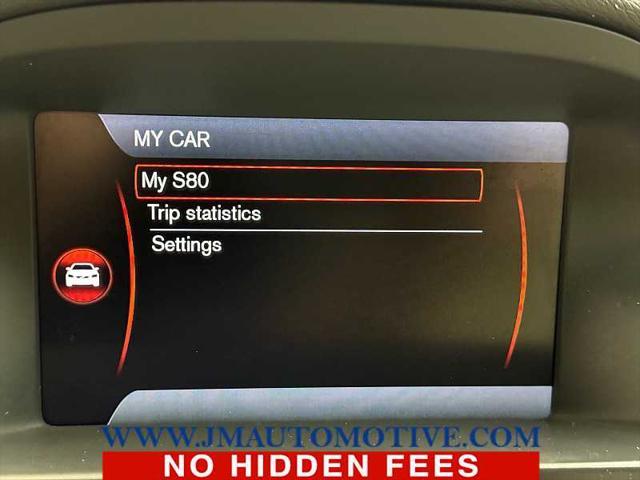 Photo of 2015 Crystal White Pearl Volvo S80