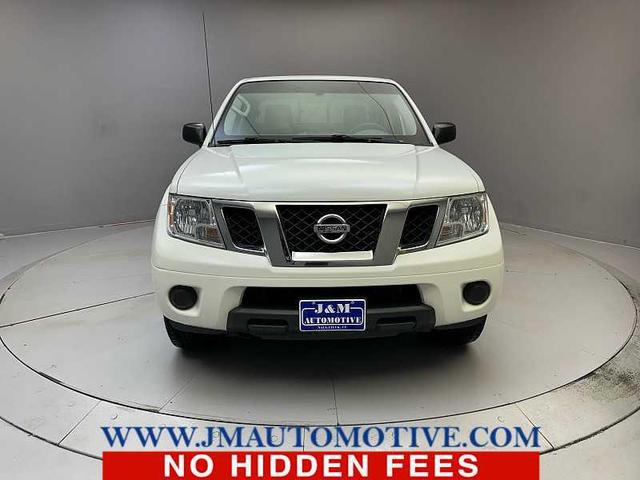 Photo of 2019 Glacier White Nissan Frontier