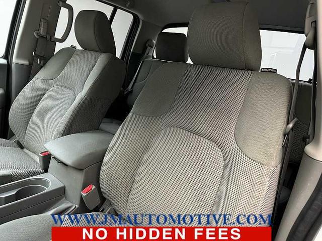 Photo of 2019 Glacier White Nissan Frontier