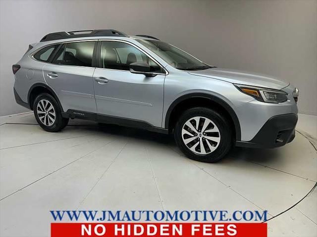 Photo of 2022 Ice Silver Metallic Subaru Outback