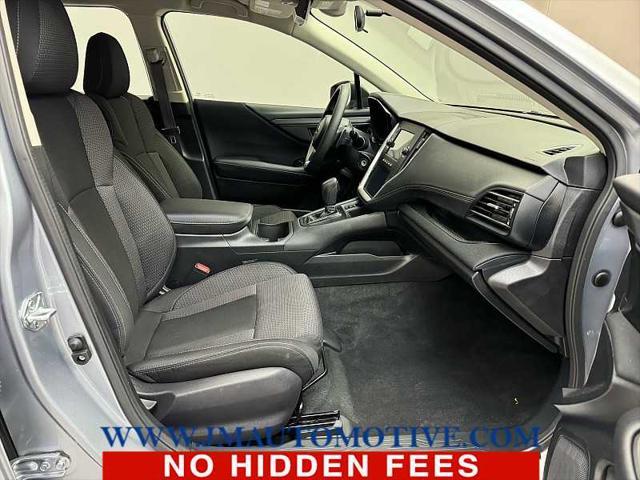 Photo of 2022 Ice Silver Metallic Subaru Outback
