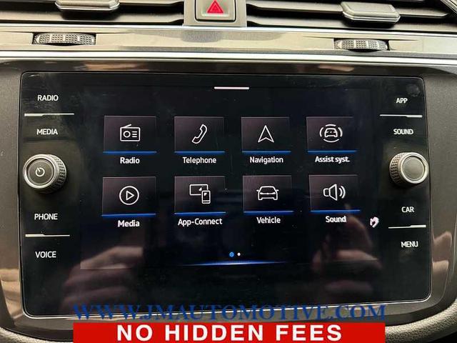 Photo of 2021 Platinum Gray Metallic Volkswagen Tiguan