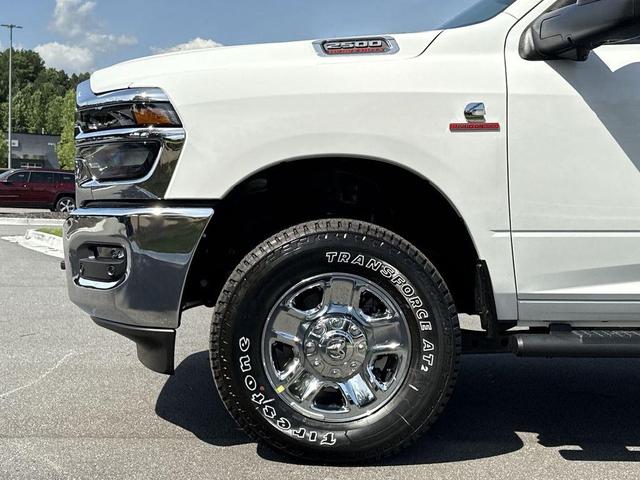 Photo of 2025 Bright White Clearcoat RAM 2500