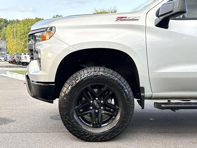 Photo of 2022 Silver Ice Metallic Chevrolet Silverado 1500