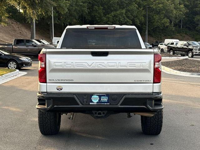 Photo of 2022 Silver Ice Metallic Chevrolet Silverado 1500