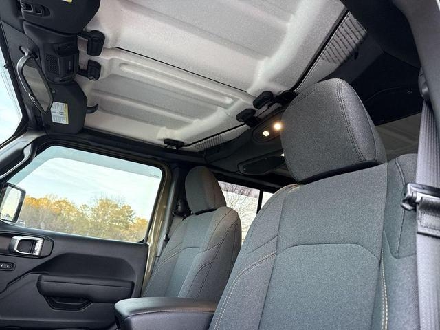 Photo of 2025 41 Jeep Wrangler