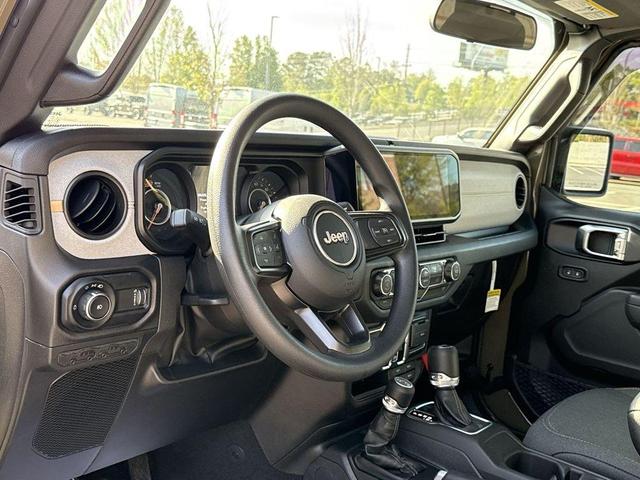 Photo of 2025 41 Jeep Wrangler