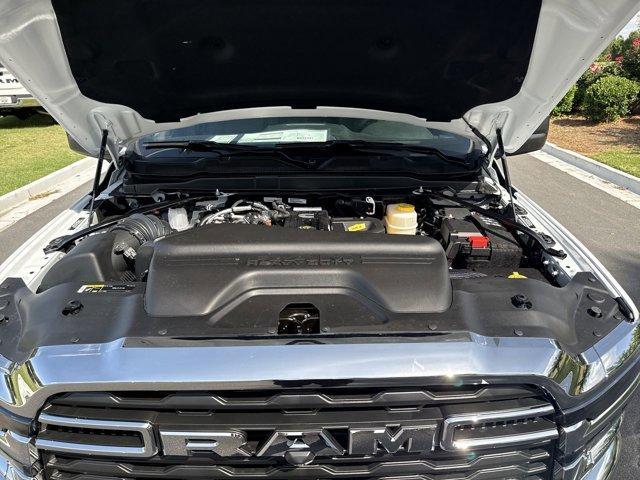 Photo of 2025 Bright White Clearcoat RAM 2500