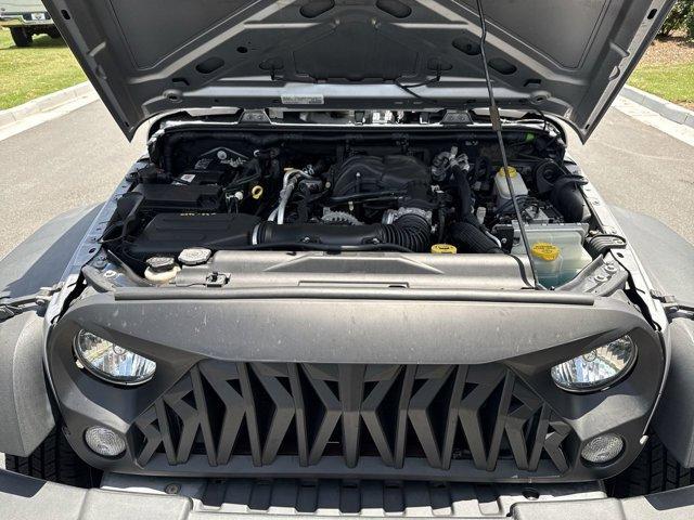 Photo of 2018 Billet Silver Metallic Clearcoat Jeep Wrangler JK Unlimited