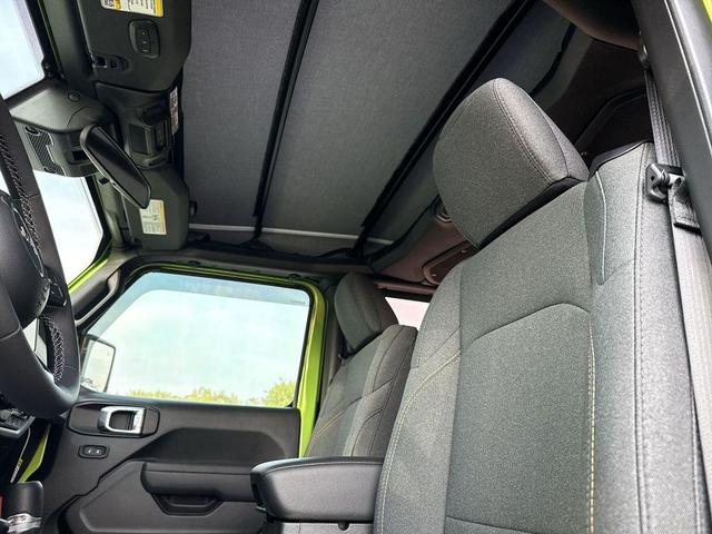Photo of 2025 Mojito! Clearcoat Jeep Wrangler