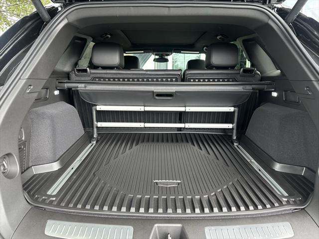 Photo of 2025 Stellar Black Metallic Cadillac XT5