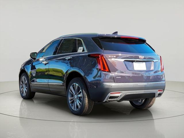 Photo of 2025 Midnight Sky Metallic Cadillac XT5