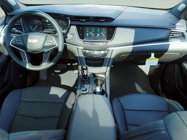 Photo of 2025 Midnight Sky Metallic Cadillac XT5
