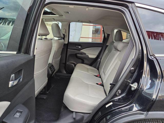 Photo of 2015 Crystal Black Pearl Honda CR-V