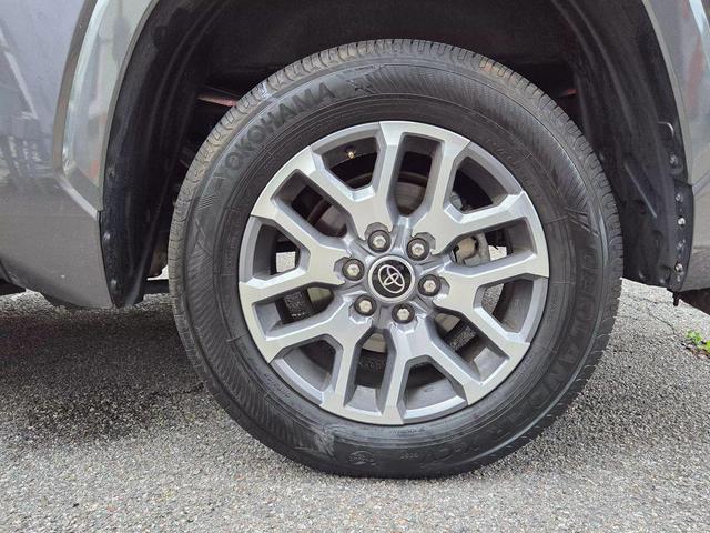 Photo of 2022 Magnetic Gray Metallic Toyota Tundra Hybrid