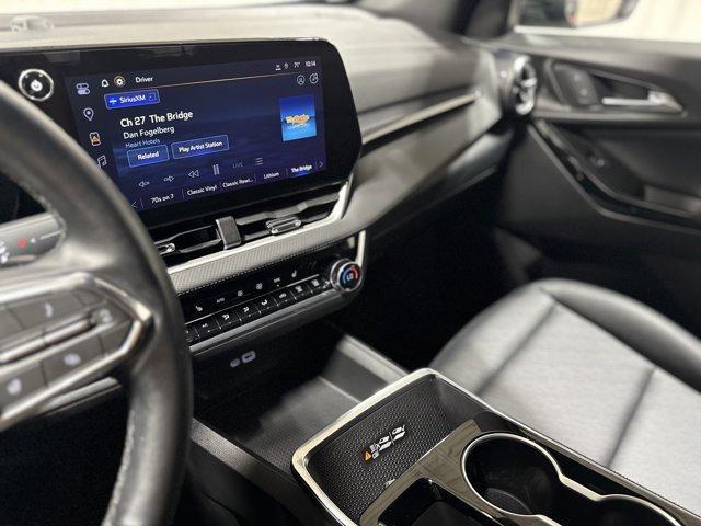 Photo of 2025 Lakeshore Blue Metallic Chevrolet Equinox