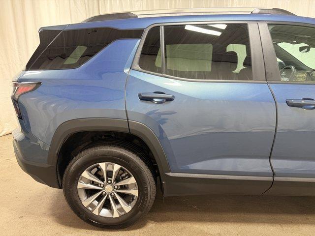 Photo of 2025 Lakeshore Blue Metallic Chevrolet Equinox