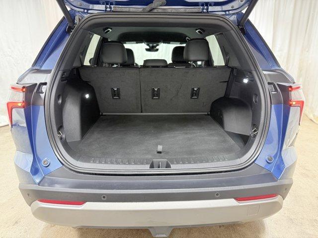 Photo of 2025 Lakeshore Blue Metallic Chevrolet Equinox