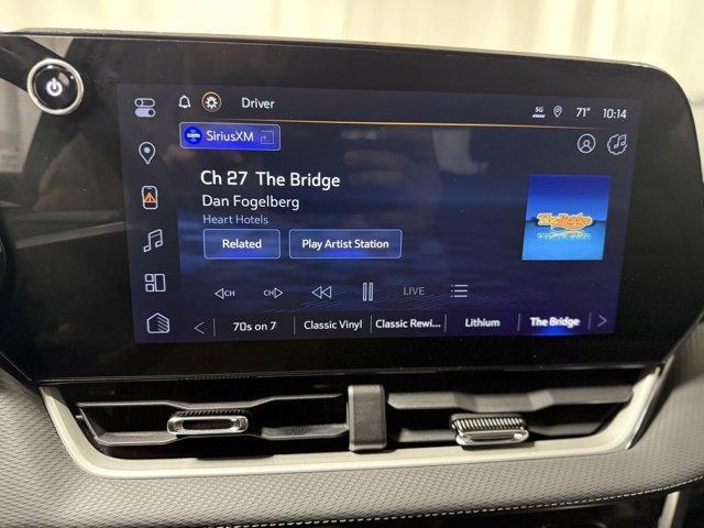 Photo of 2025 Lakeshore Blue Metallic Chevrolet Equinox