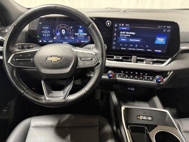 Photo of 2025 Lakeshore Blue Metallic Chevrolet Equinox