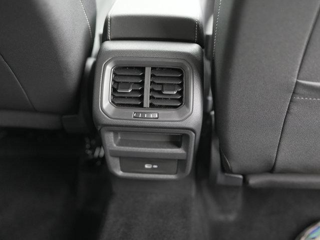 Photo of 2024 Pyrite Silver Metallic Volkswagen Taos
