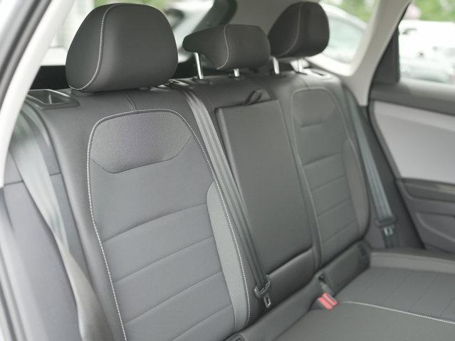Photo of 2024 Pyrite Silver Metallic Volkswagen Taos