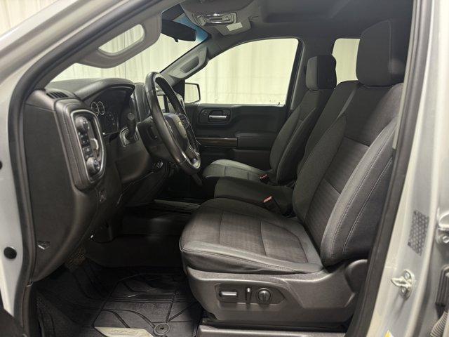 Photo of 2019 Silver Ice Metallic Chevrolet Silverado 1500