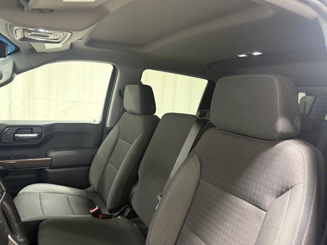 Photo of 2019 Silver Ice Metallic Chevrolet Silverado 1500