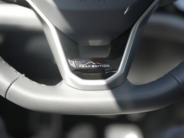 Photo of 2026 Opal White Pearl Volkswagen Atlas