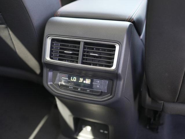 Photo of 2026 Opal White Pearl Volkswagen Atlas