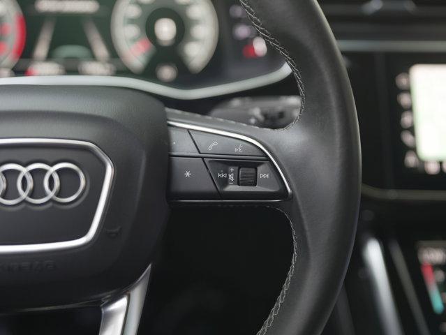 Photo of 2022 Florett Silver Metallic Audi Q8