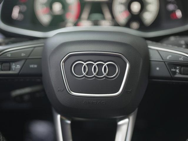 Photo of 2022 Florett Silver Metallic Audi Q8