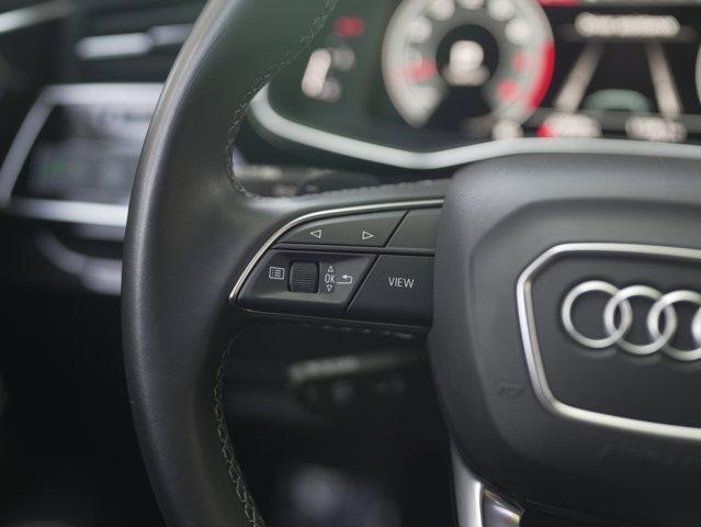 Photo of 2022 Florett Silver Metallic Audi Q8