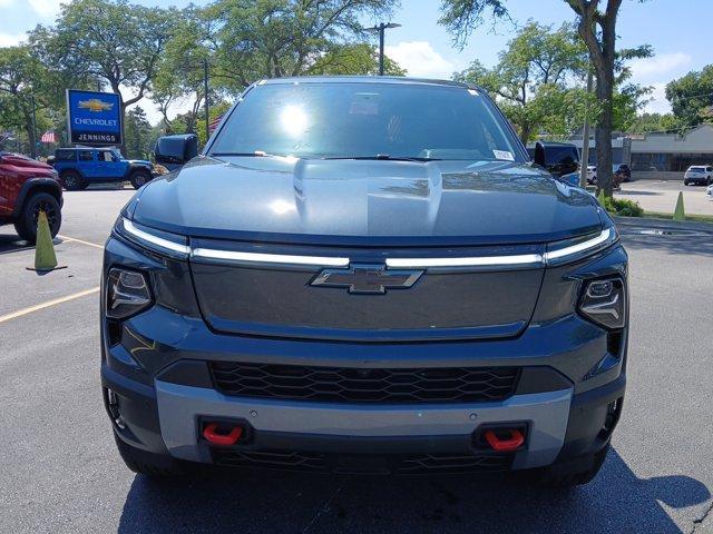 Photo of 2026 Blue Smoke Chevrolet Silverado EV
