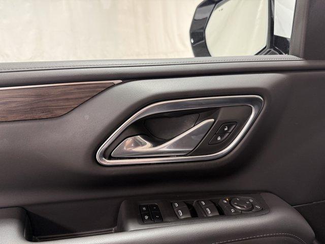 Photo of 2022 Summit White Chevrolet Tahoe