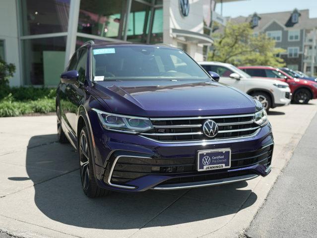 Photo of 2023 Atlantic Blue Volkswagen Tiguan